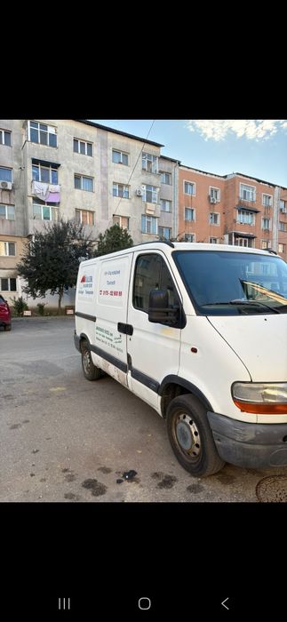 Vând Renault Master