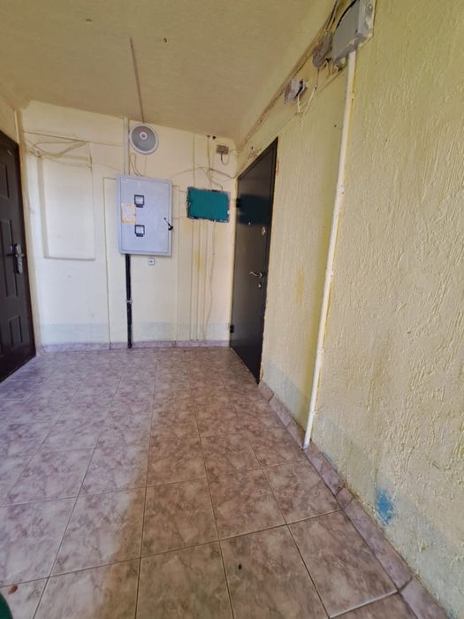 Пәтер сатылады.  Обмен болады пәтерге 2 бөлмелі орталықтан.