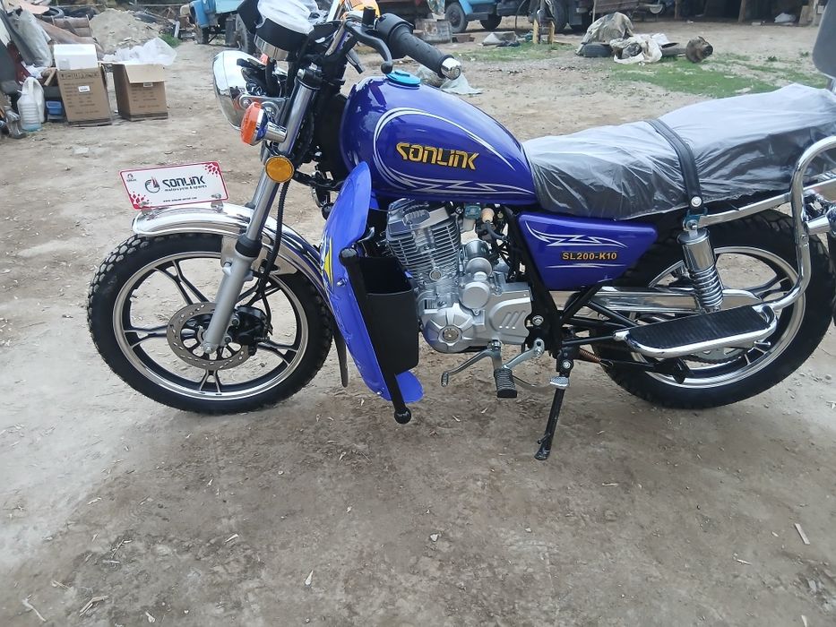 Мотоцикл сатылады 200куб