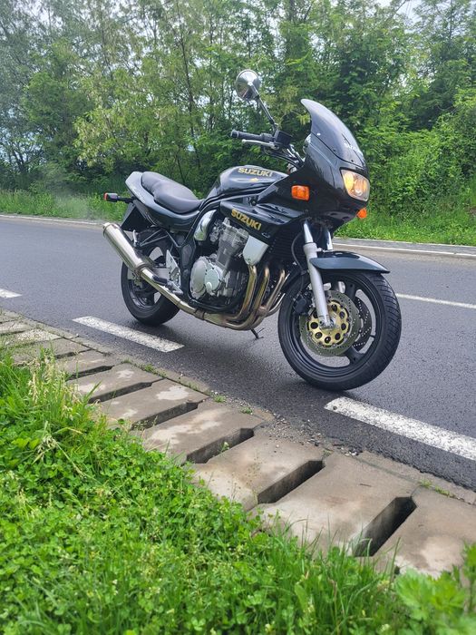 Vînd motocicletă Suzuki Bandit 600