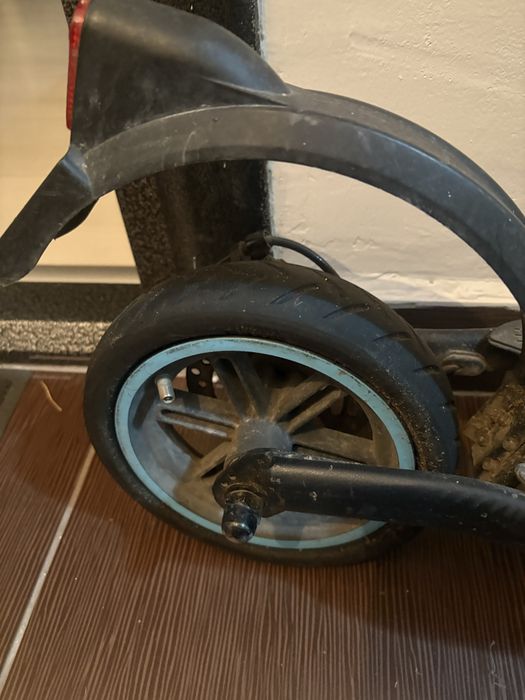 Bicicleta si trotineta