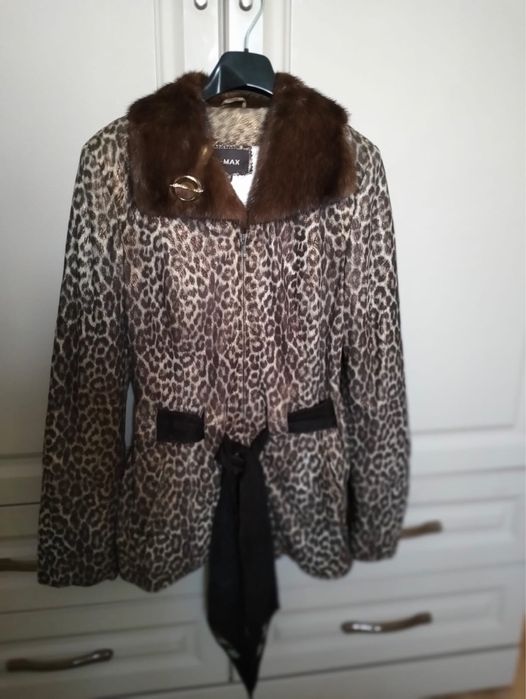 Продам женские вещи