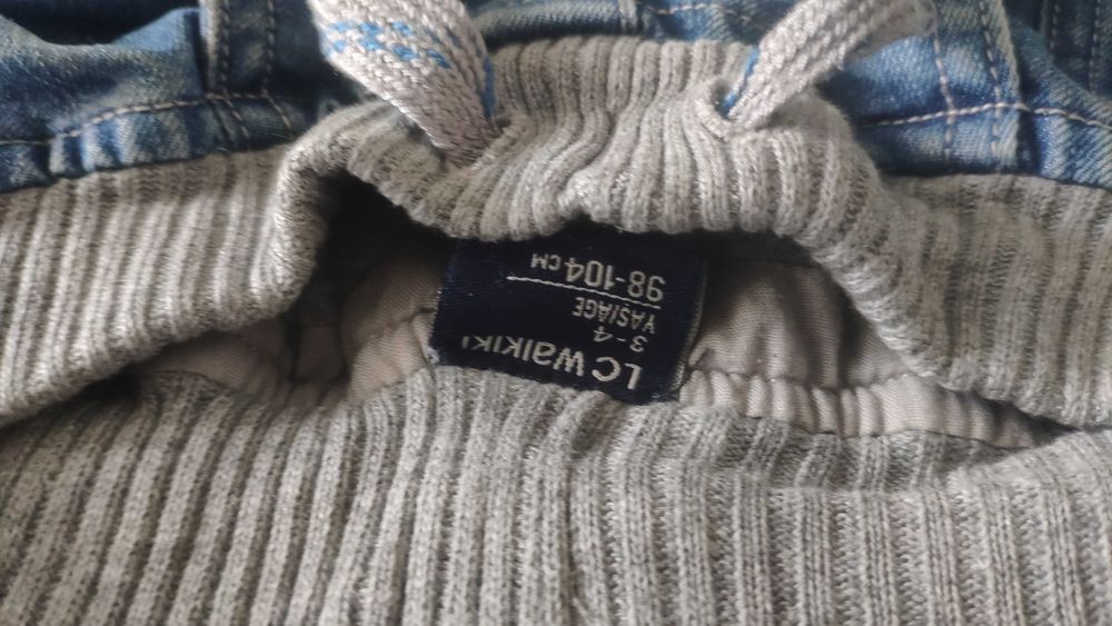 Дънки за момченце, 3-4 г.