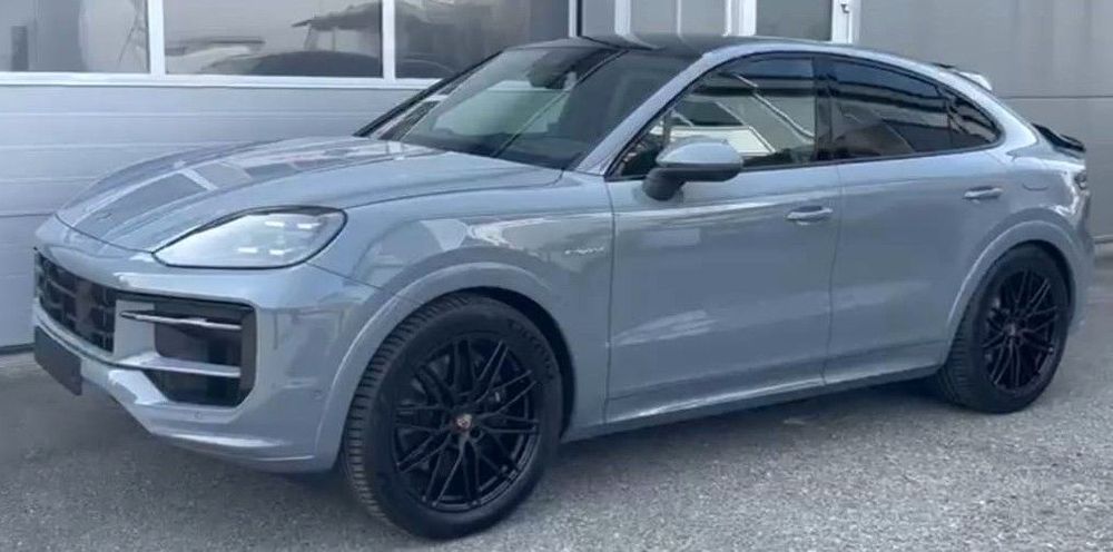 Porsche Cayenne Coupe Auto Nou PORSCHE Cayenne E Hybrid Coupe - prin Credit Extern fara TVA