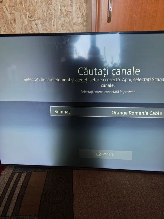 Vând Smart TV  Samsung diagonala 163cm cu un defect