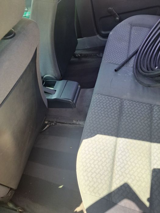 Audi a4 b5 vând sau schimb cu remorca