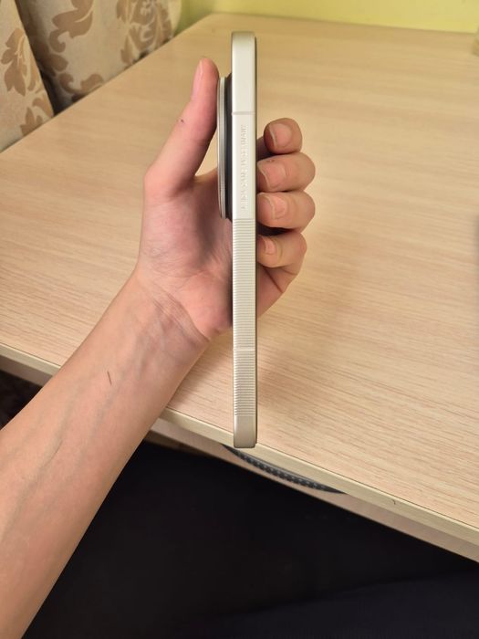 Xiaomi 17 Ultra by Leica C/N