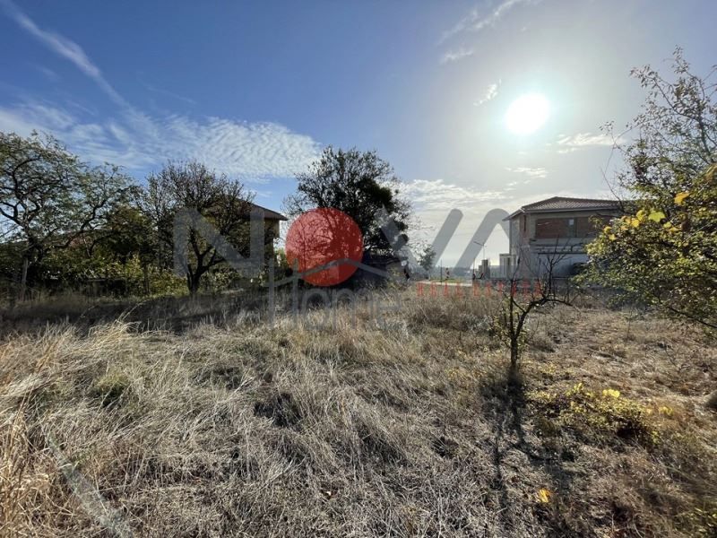 Продава се Парцел в Варна, м-т Траката - 1324 кв.м за 69 €/кв.м - Снимка #3