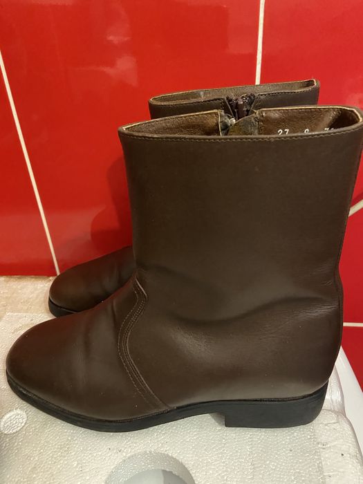 Vand cizme/pantofi piele