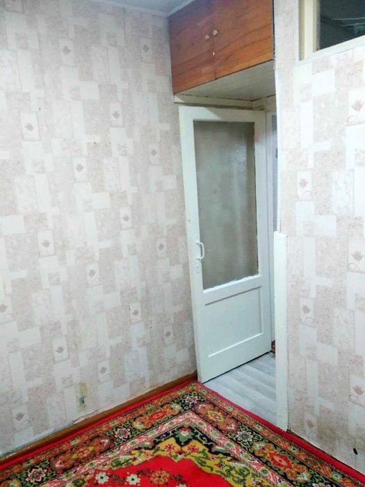 1-ком 1/1/4 с балконом 2х3 мирабад на рисовым космический ремонт своя!