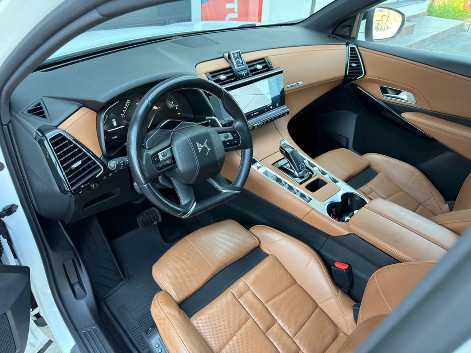 DS Automobiles DS 7 Crossback 2.0D/180cp/OPERA/Panoramic/NightVision/ClimaSpate/Ventilatie/Garantie