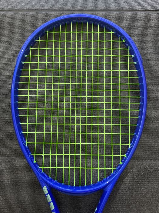 Wilson Ultra Pro 99/ 305gr/ maner/grip 3