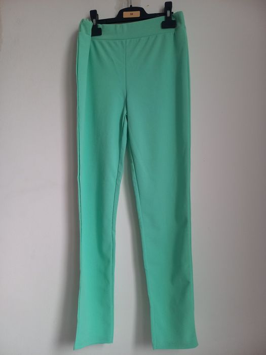 Pantaloni dama verde menta