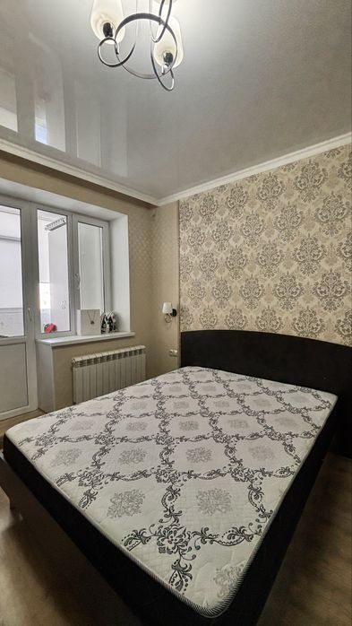 Двухспальная кровать