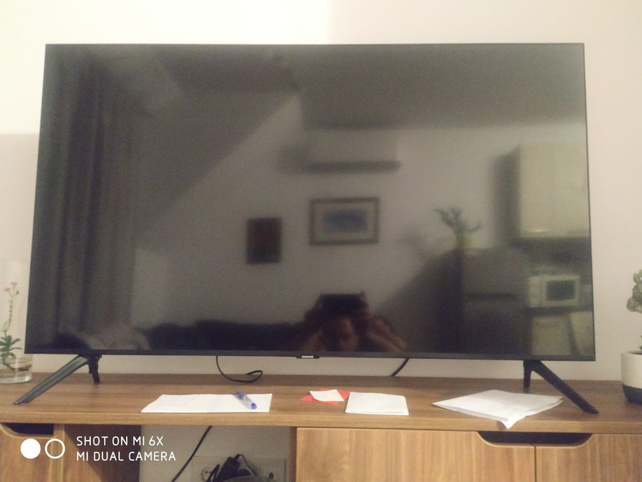 телевизор Samsung 50”модел 50TU8072  за части