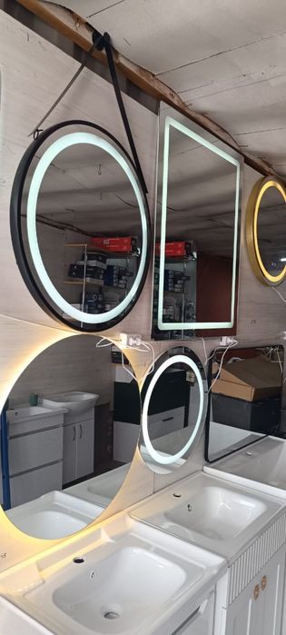 Зеркало зеркала с подсветкой