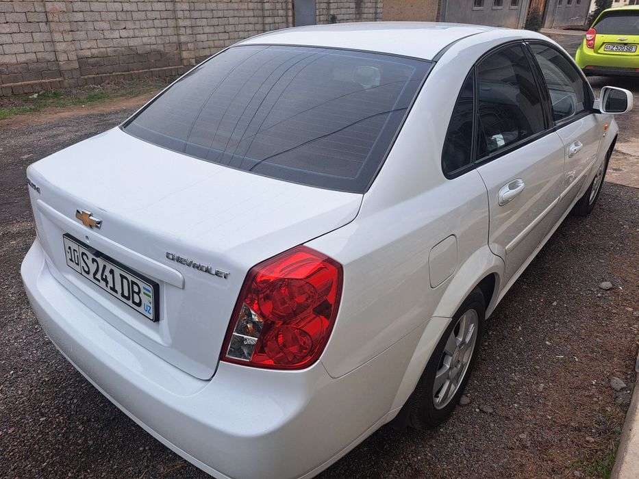 Ласетти 2010 йил механика олди жентра килинган