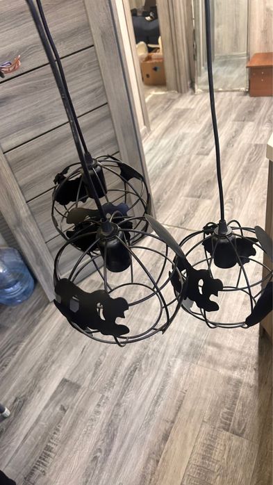 Люстра в отличном состоянии