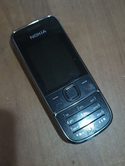 Продам     телефон.