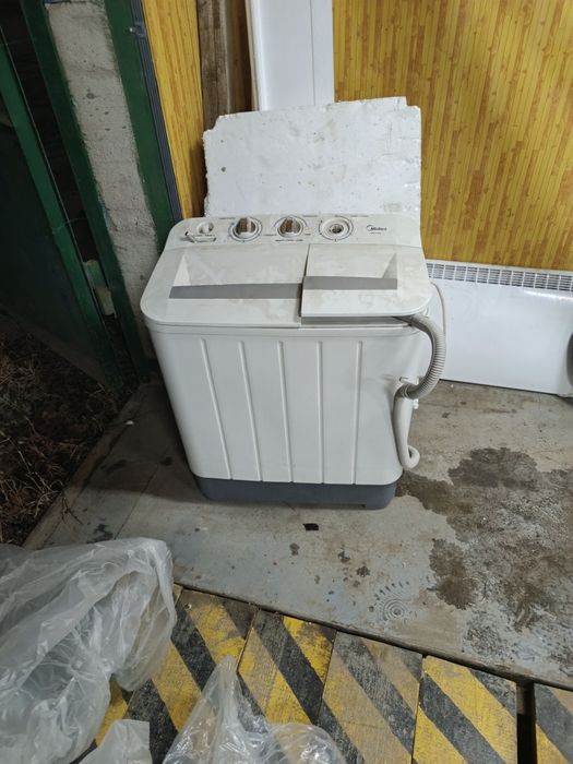 Продам машинку полуавтомат