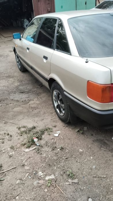 AUDI 80b3  в идеале!!!