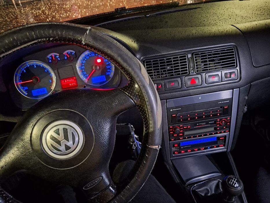 VOLKSWAGEN Golf 2004 — imagine 5