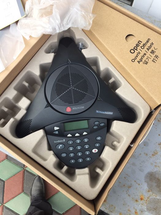 Конференц телефон