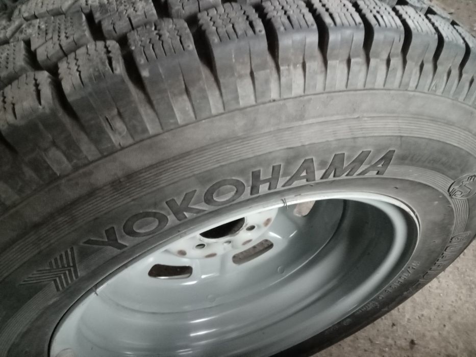 Колеса в сборе на 175/70/13 пара 2 шт