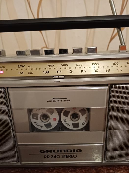 Grundig  RR  340.