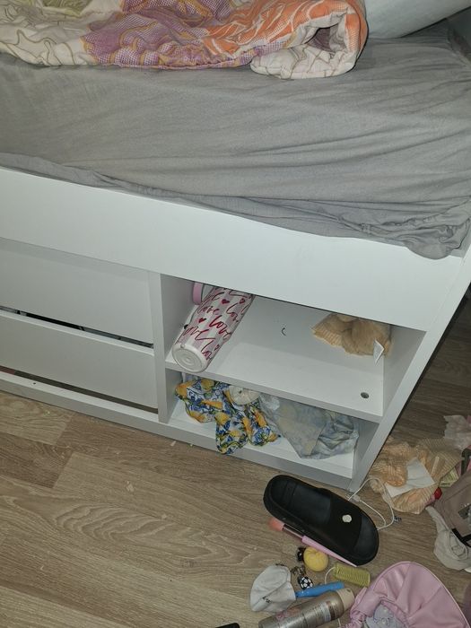 Детско легло почти ново, скрин, шкаф за обувки
