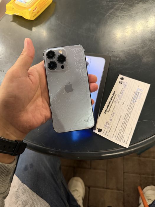 Продам Iphone 13 pro