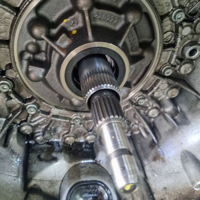 Cutie de viteze Mercedes ML W164 3.0 D 2005 - 2008 190CP Automata OM 642.940 Euro4 ...