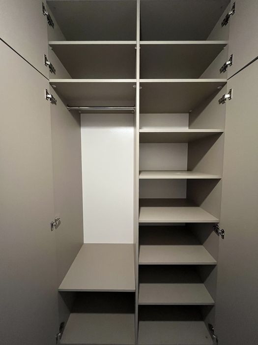 Монтаж на мебели