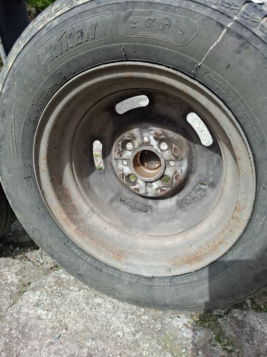 Джанти с гуми за лада 3бр. по 20€ за бр.
