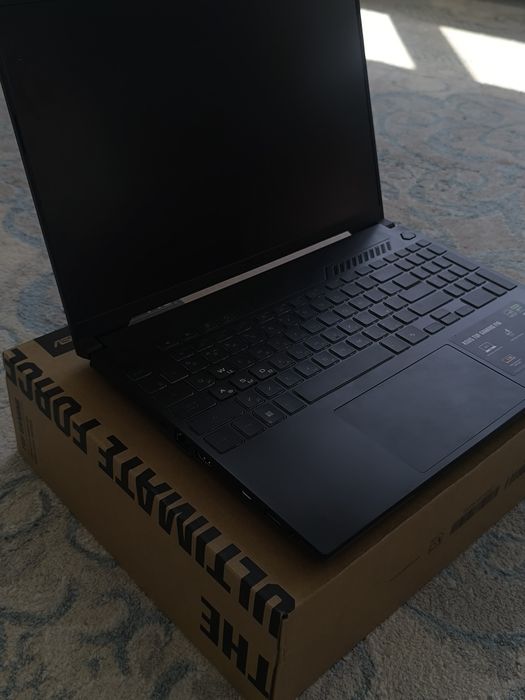 Игровой ноутбук ASUS F 16