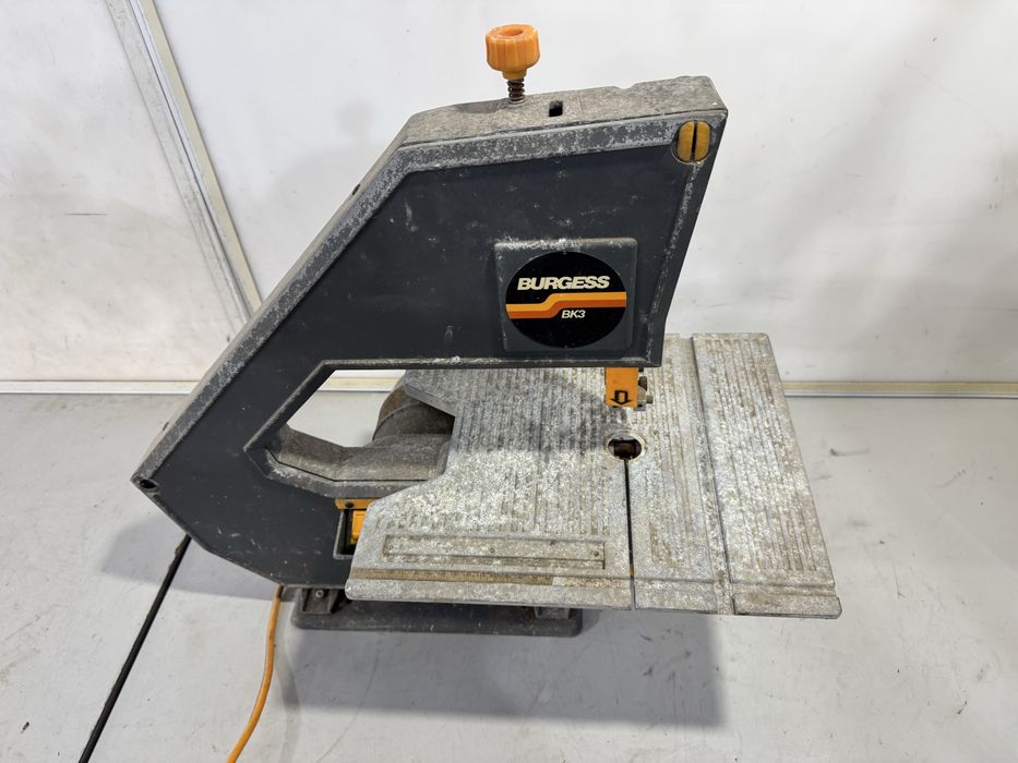 Банциг - Burges 255 W