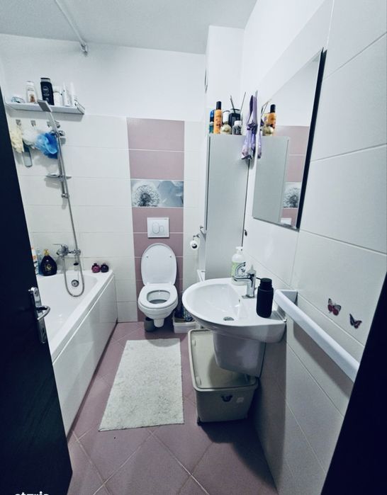 Garsoniera de inchiriat Trivale + loc de parcare