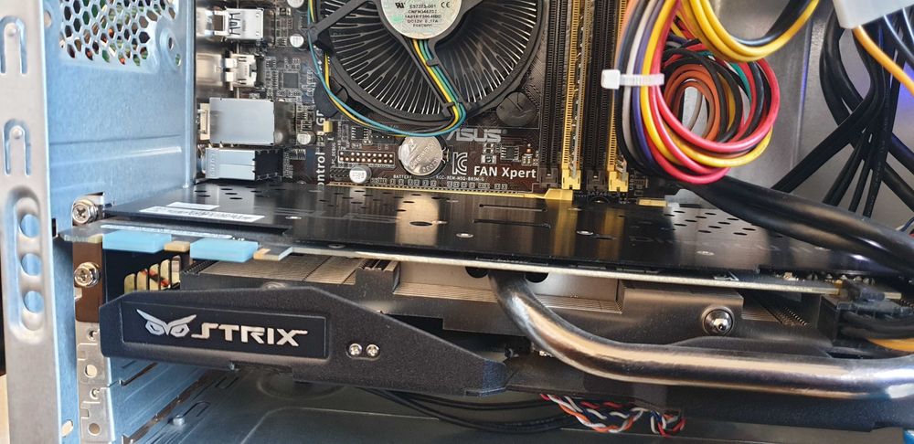 Видео карта Asus Strix GeForce GTX 970 DirectCU II OC 4GB