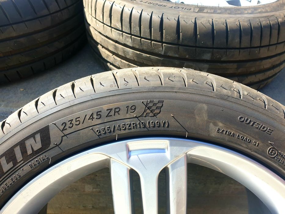 Michelin anvelope vară 235 45 R19