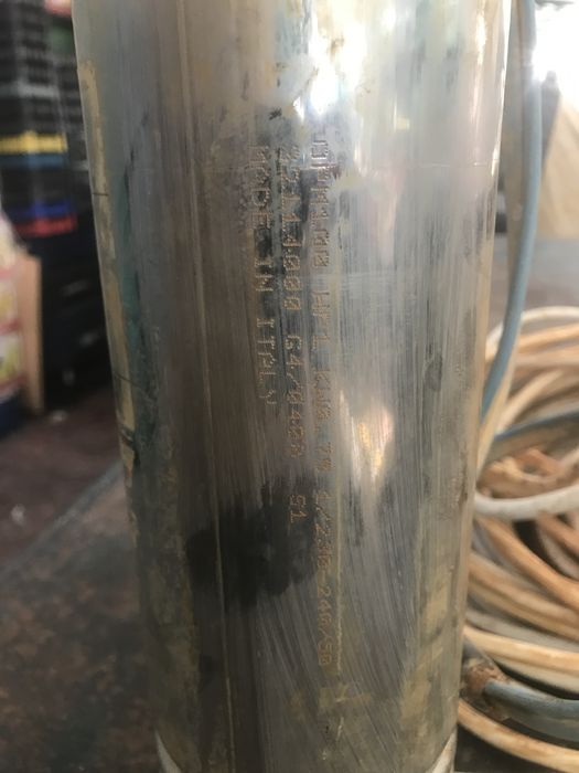 3 бр. Дълбоководни помпи за вода (Electromash, Aquapress, Ebara) – Окабелени