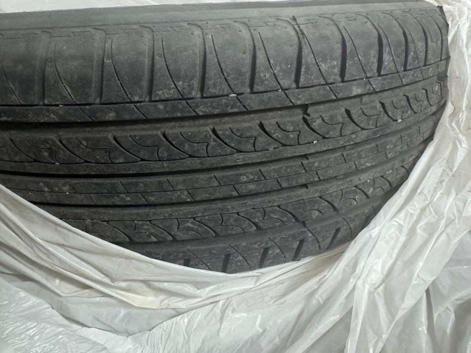 Шины   215/60R16