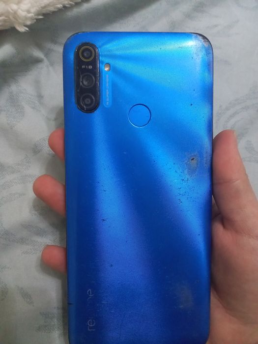 Нуауей RMX2021   .