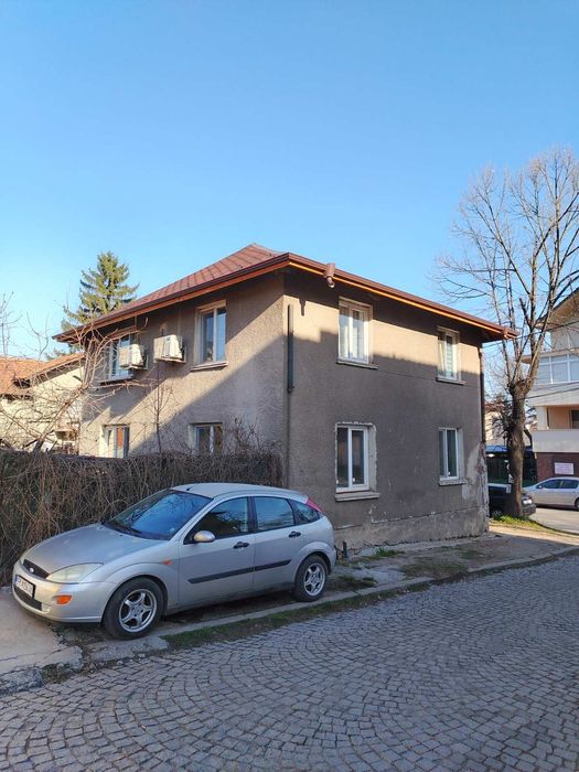 Продава къща гр Перник кв Ралица