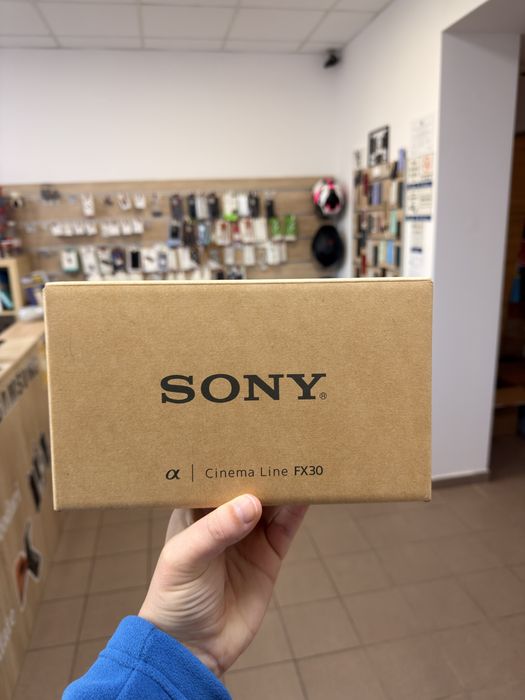 Sony Cinema Line FX30B Camera Video 4 K Super 35 Interchangeable-Lens