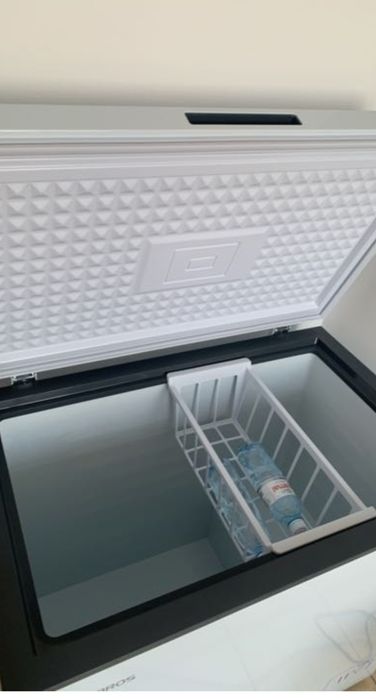 Продам морозильную камеру