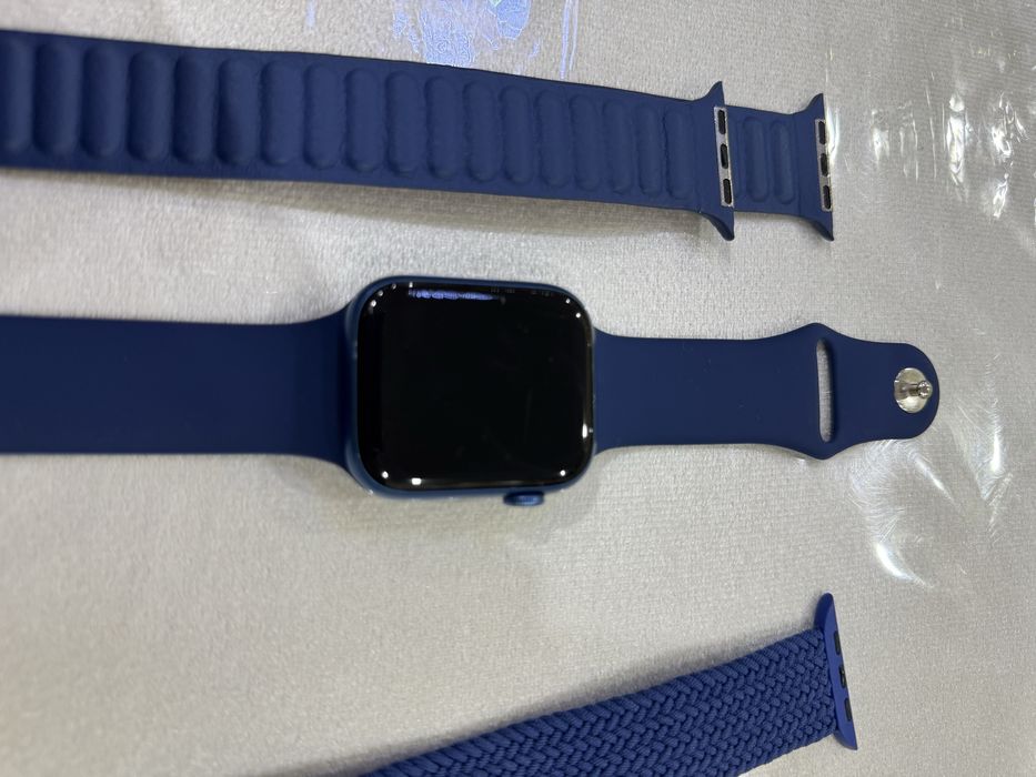 Apple Watch Series 7 в хорошем состоянии