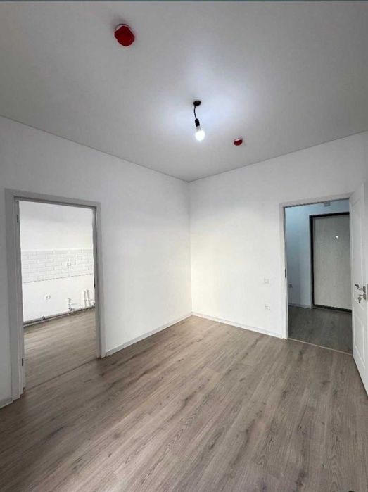 Сохил Однушка НОВАЯ на узбуме 30квм Голден Хаус СРОЧНО`