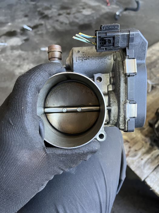 Дросел бмв 5 ф10/11 535и 306 ( drosel bmw 5 f10/11 535i 306 )