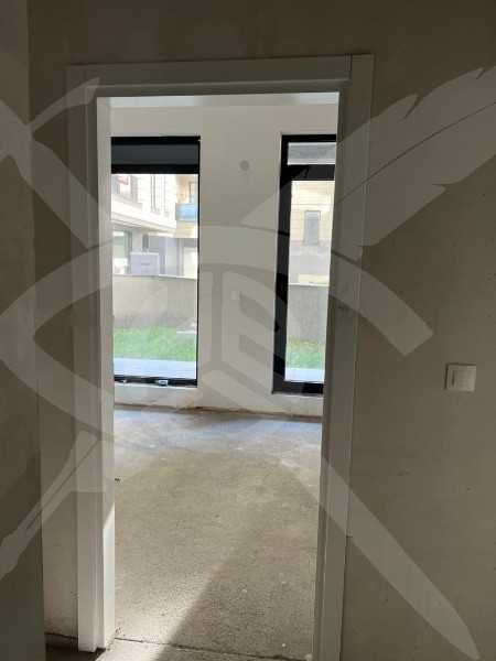 Продава се Тристаен апартамент в Пловдив, Каменица 2 - 117 кв.м за 1411 €/кв.м - Снимка #7