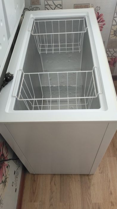 продается морозильник